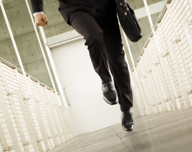 正保下一步：發(fā)展移動(dòng)端、開(kāi)放平臺(tái)、實(shí)務(wù)培訓(xùn)