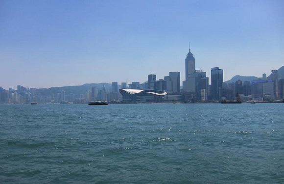 首控集團(tuán)加大對(duì)教育領(lǐng)域投資，任命賀慶榮為副行政總裁