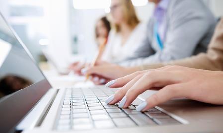 龍門教育獲準(zhǔn)掛牌新三板，2015年?duì)I收1.5億元，凈利潤(rùn)4820萬(wàn)元