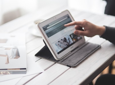 噠噠英語推美國學(xué)科課程，引進(jìn)美國本土教材