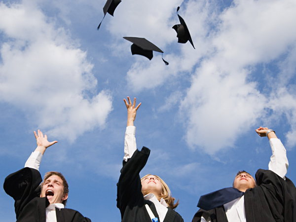 京東開(kāi)設(shè)出國(guó)留學(xué)頻道，前途出國(guó)、啟德等機(jī)構(gòu)入駐