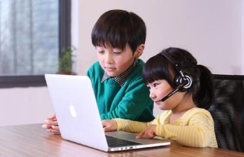 DaDaABC與美國TESOL達成合作，研發(fā)教師培訓(xùn)課程