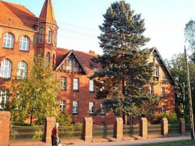 睿見教育在四川設(shè)立寄宿學(xué)校，預(yù)計2018年9月運營